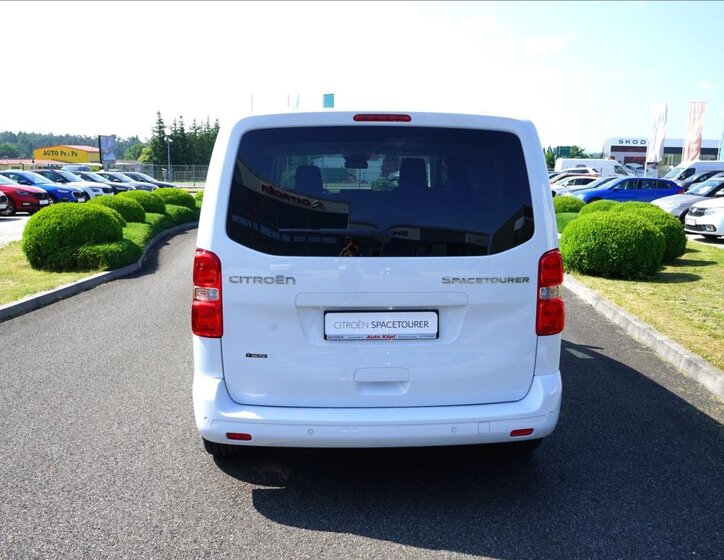 Citroën SpaceTourer MPV 2,2 l 110 kw