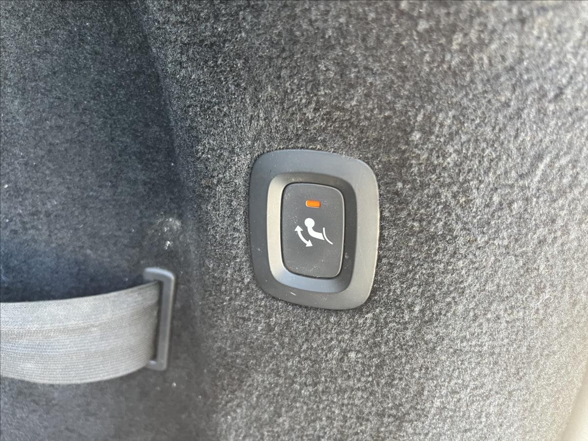 Volvo V90 Kombi 2,0 l 145 kw