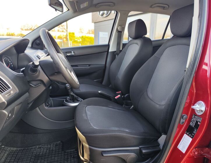 Hyundai i20 13