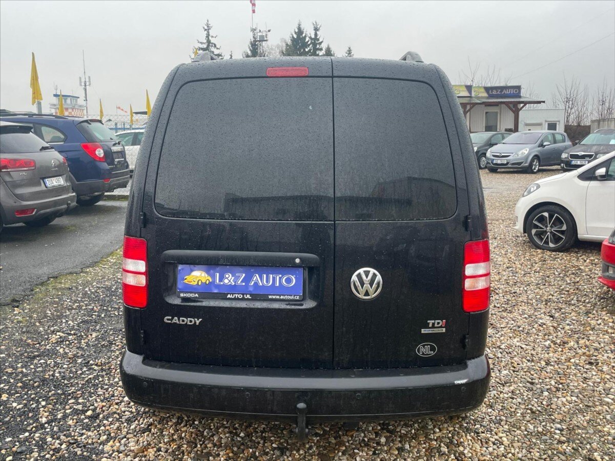 Volkswagen Caddy Skříň 1,6 l 75 kw