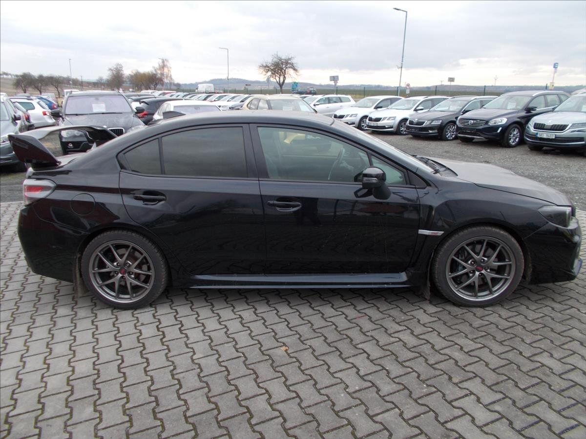 Subaru WRX Sedan 2,5 l 227 kw