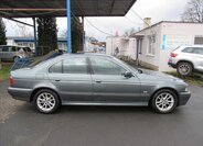 BMW Řada 5 Sedan / Limuzína 2,5 l 141 kw