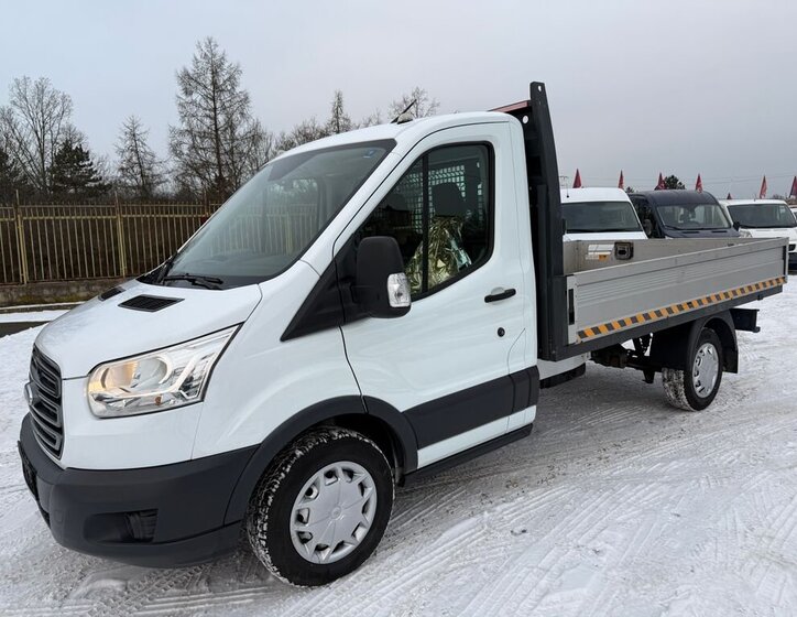Ford Transit 1
