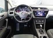 Volkswagen Touran 8