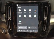 Volvo XC40 SUV / Terénní 2,0 l 145 kw