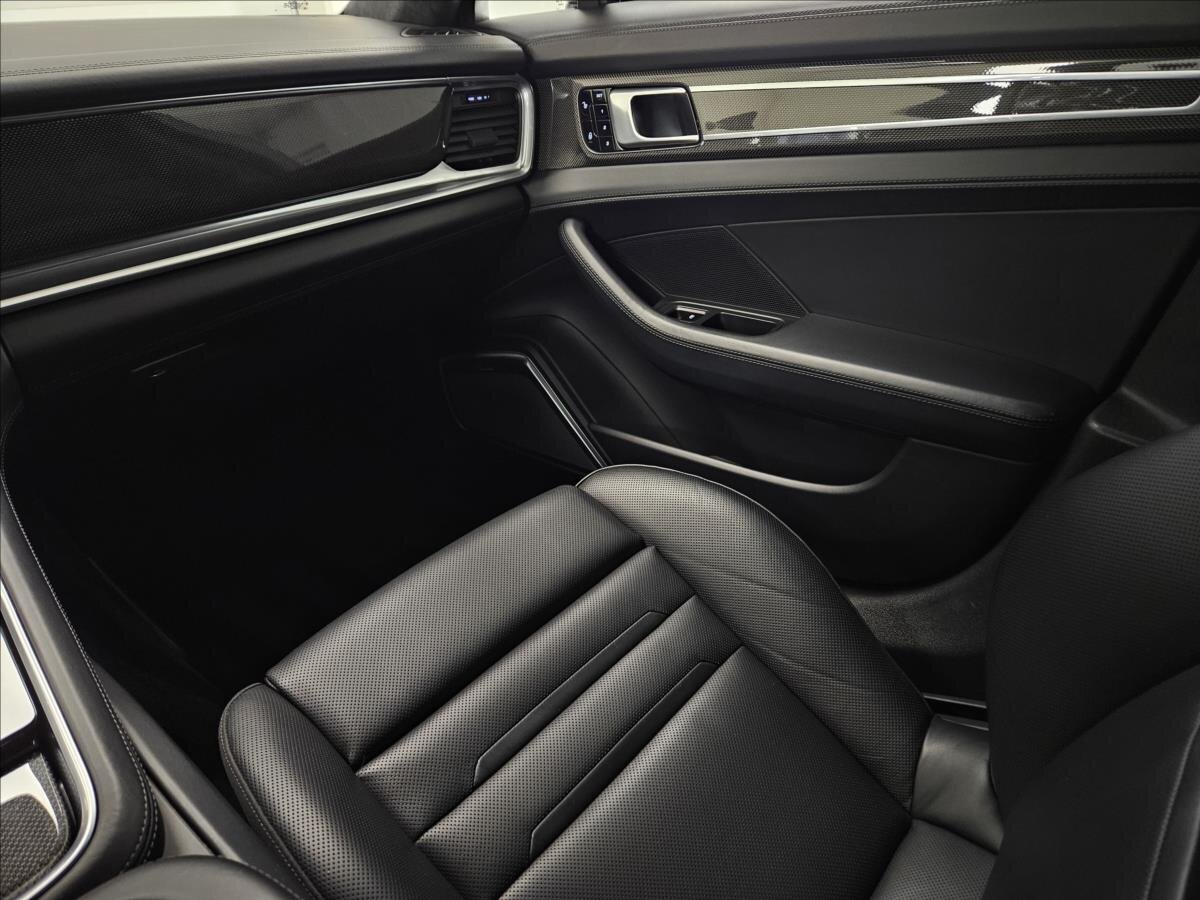 Porsche Panamera Kombi 4,0 l 404 kw