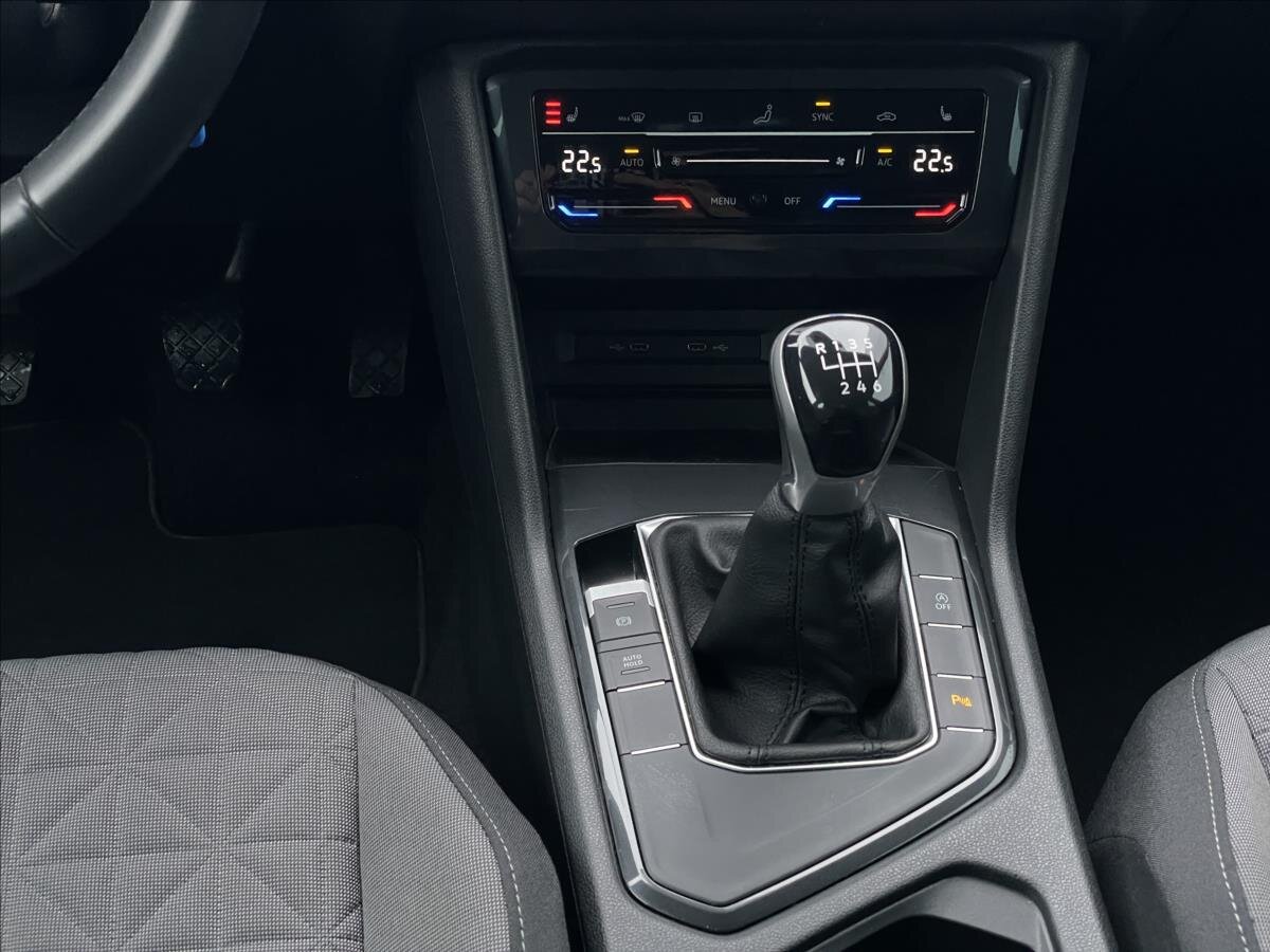 Volkswagen Tiguan SUV 1,5 l 110 kw