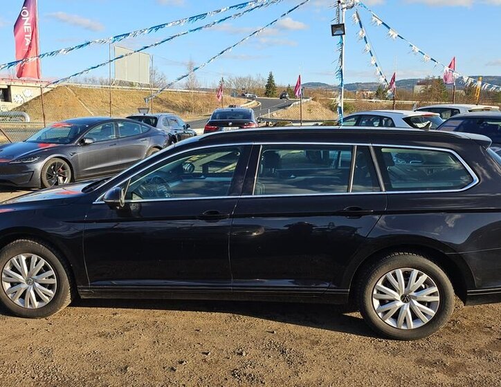 Volkswagen Passat Kombi 1,6 l 88 kw