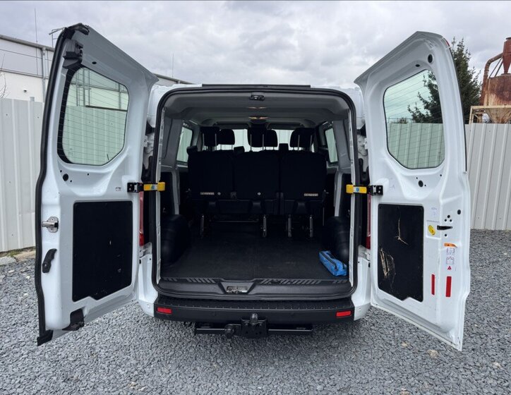 Ford Transit Custom Kombi 2,0 l 96 kw