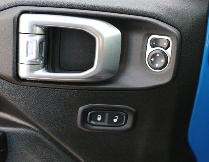 Jeep Gladiator Pick-up 3,7 l 210 kw