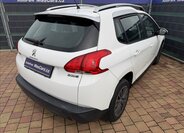 Peugeot 2008 Kombi 1,2 l 60 kw