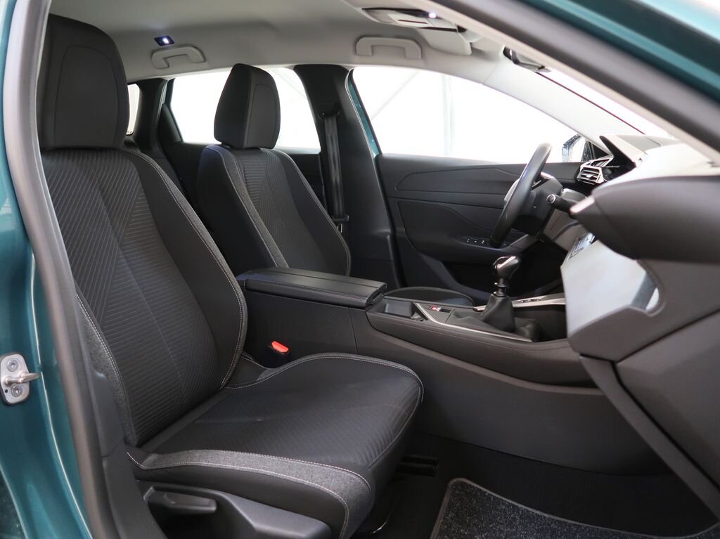 Peugeot 308 Kombi 1,5 l 96 kw