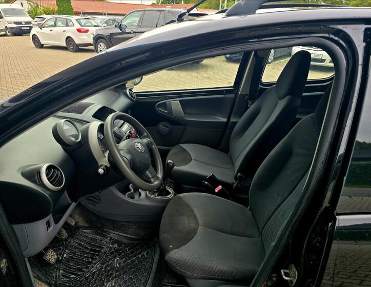 Toyota Aygo 10
