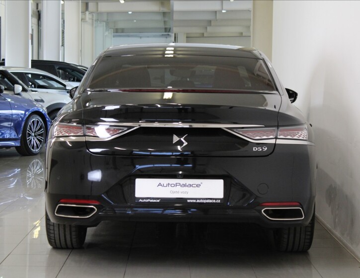 DS Automobiles DS9 4