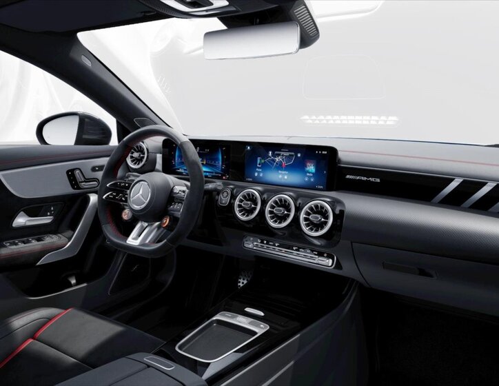 Mercedes-Benz CLA Kupé 2,0 l 310 kw