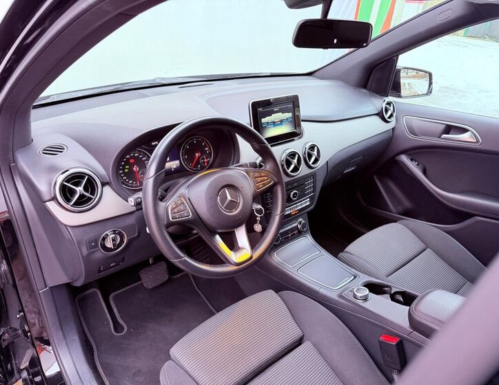 Mercedes-Benz Třídy B 13