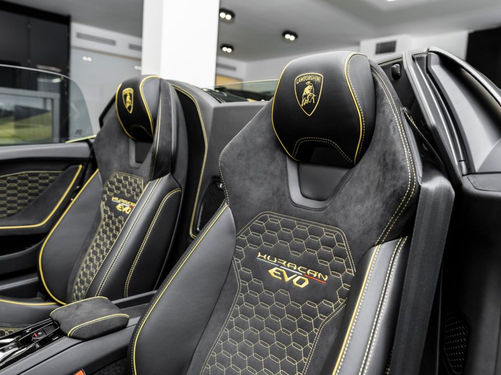 Lamborghini Huracán 7