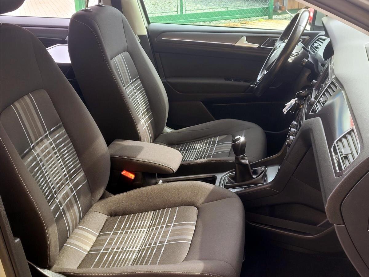 Volkswagen Golf Sportsvan MPV 1,2 l 81 kw