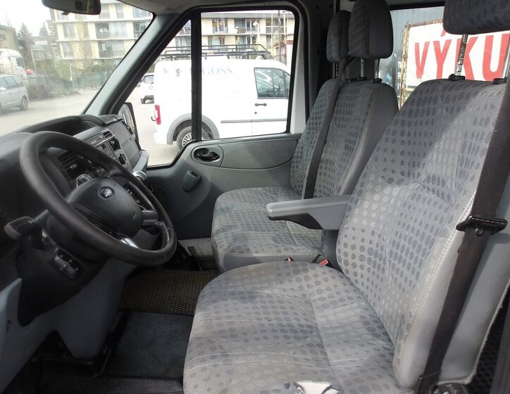 Ford Transit Skříň 2,4 l 103 kw
