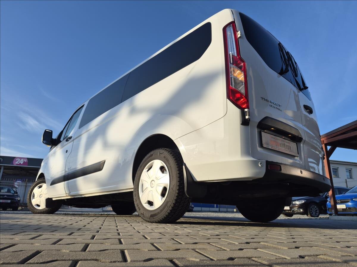 Ford Tourneo Custom MPV 2,0 l 96 kw