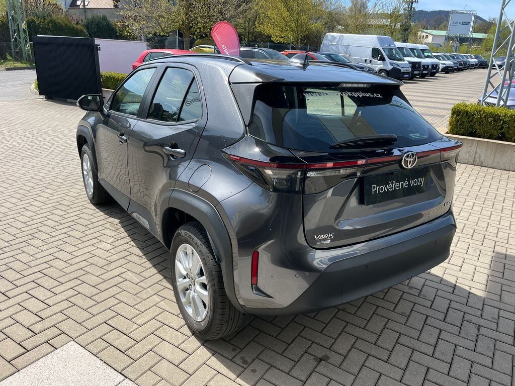 Toyota Yaris Cross SUV / Terénní 1,5 l 68 kw