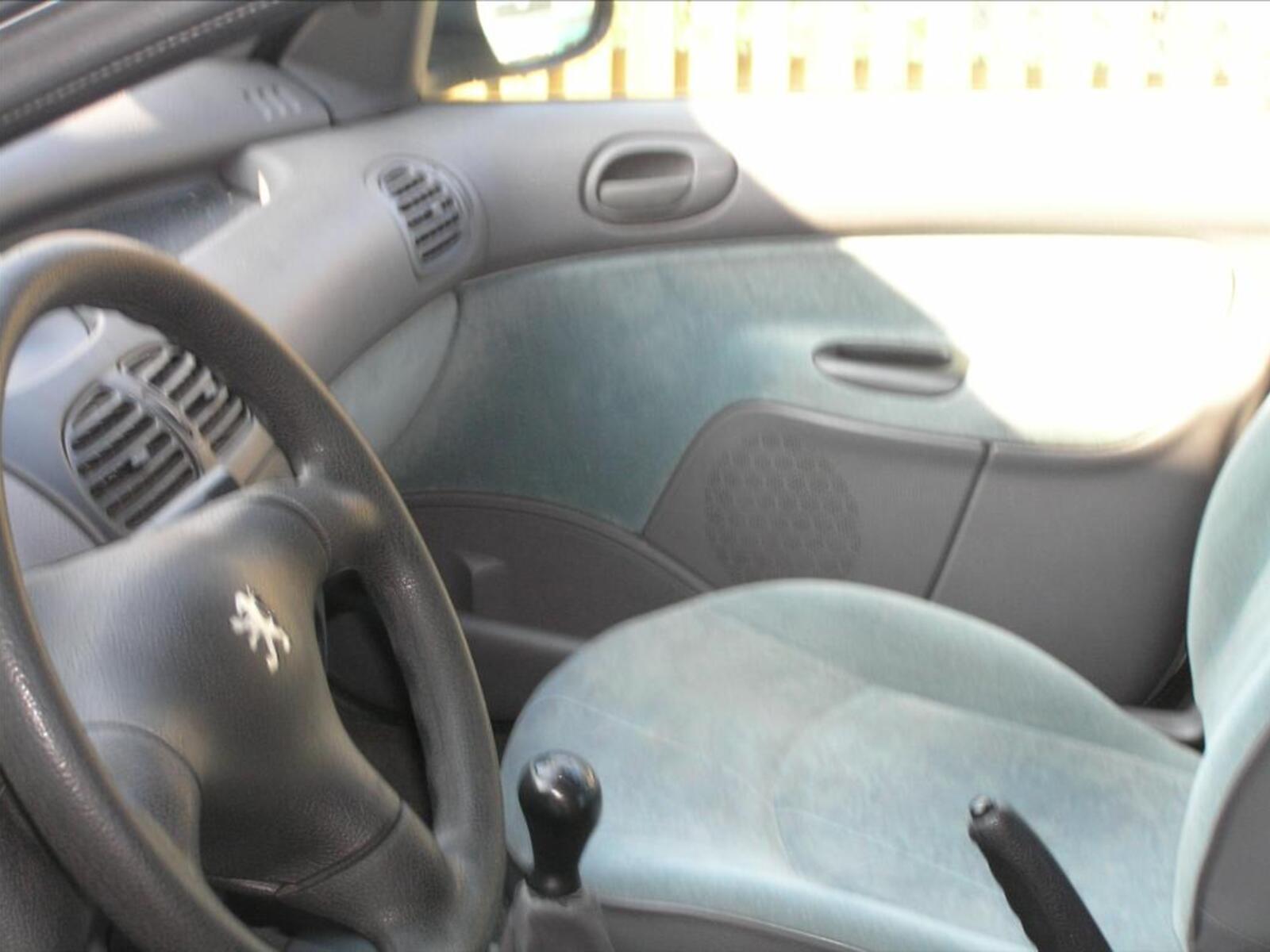 Peugeot 206 8