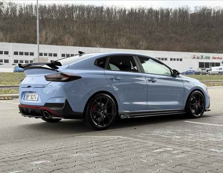 Hyundai i30 Liftback 2,0 l 206 kw