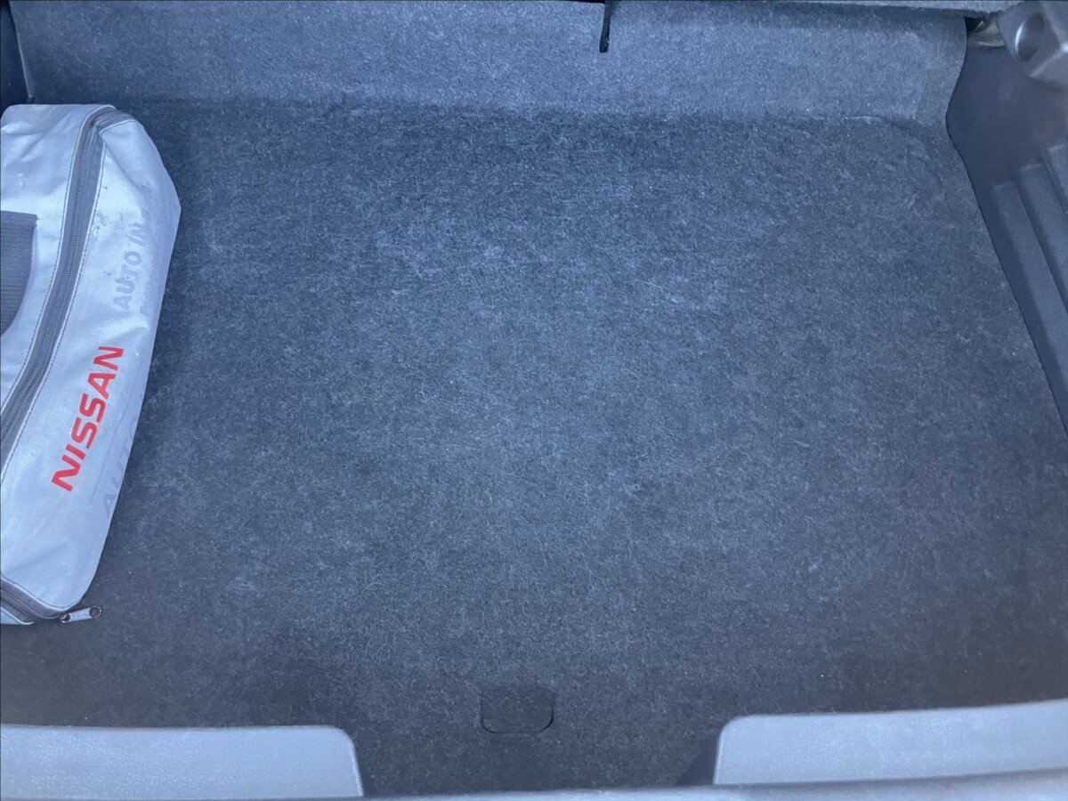 Nissan Juke SUV / Terénní 1,2 l 85 kw