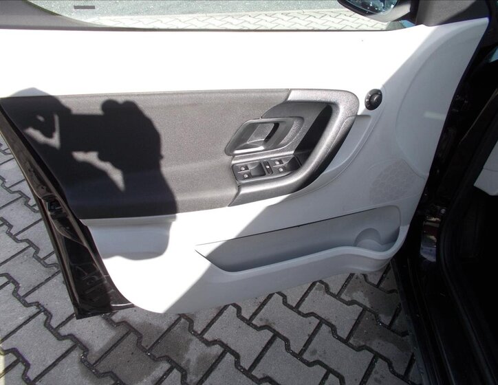 Škoda Roomster MPV 1,6 l 66 kw