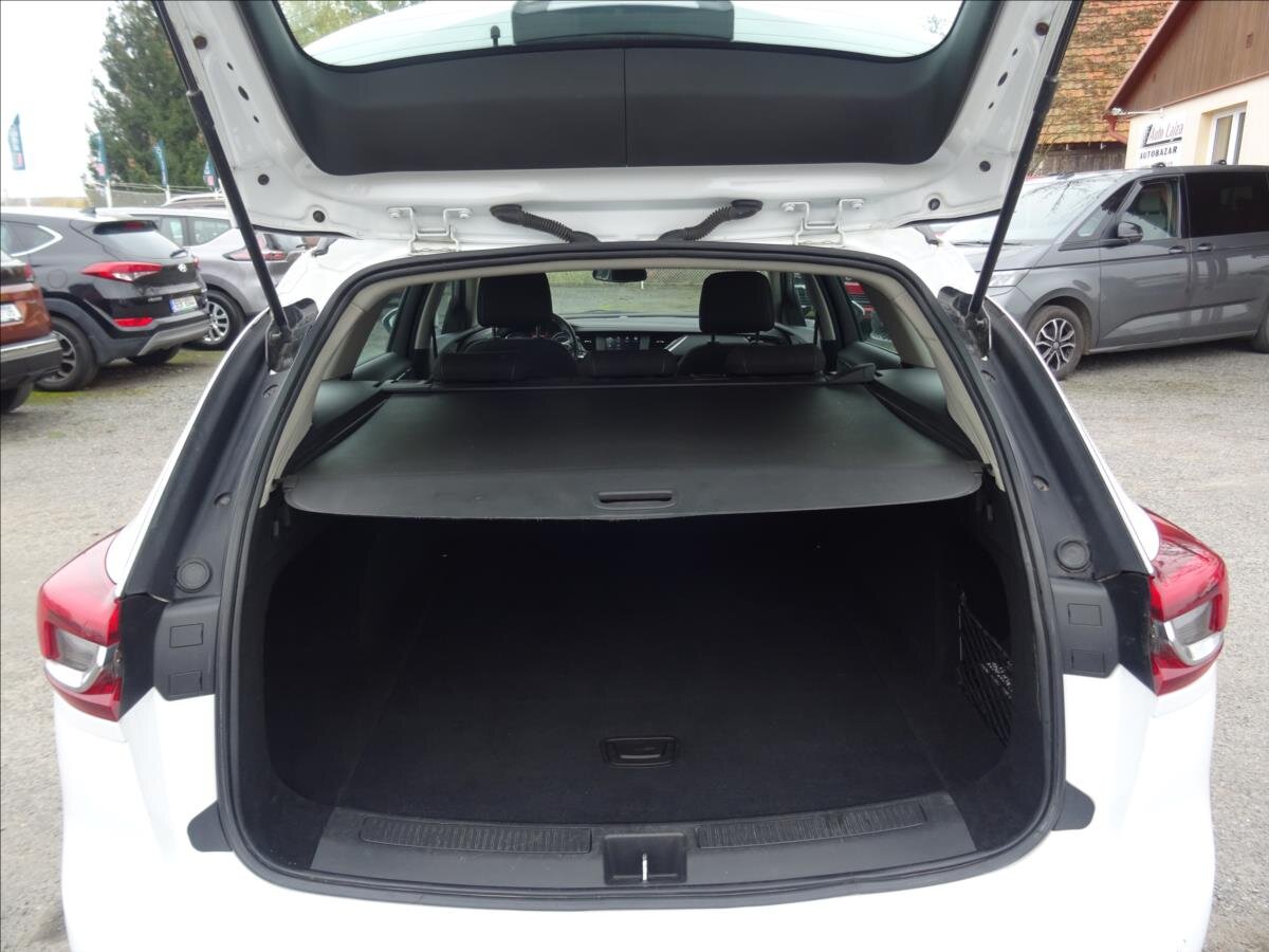 Opel Insignia Kombi 2,0 l 125 kw