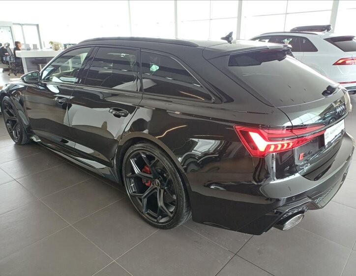 Audi RS 6 Kombi 4,0 l 463 kw