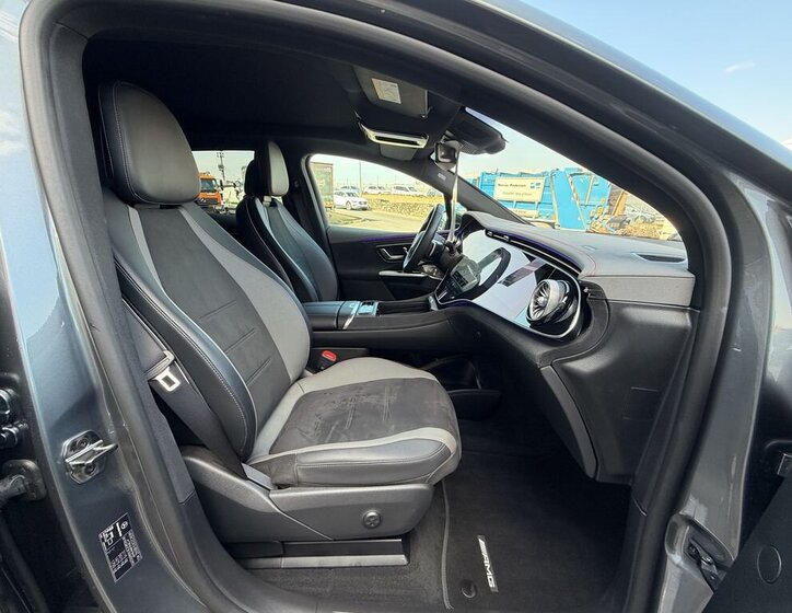 Mercedes-Benz EQE SUV / Terénní 0,0 300 kw