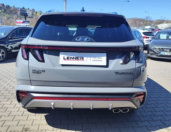 Hyundai Tucson SUV / Terénní 1,6 l 110 kw