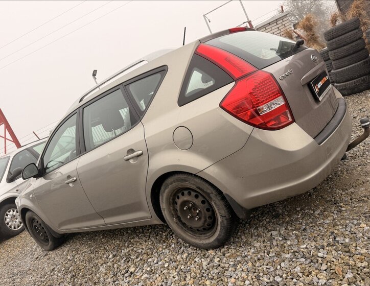 KIA Ceed Kombi 1,4 l 66 kw