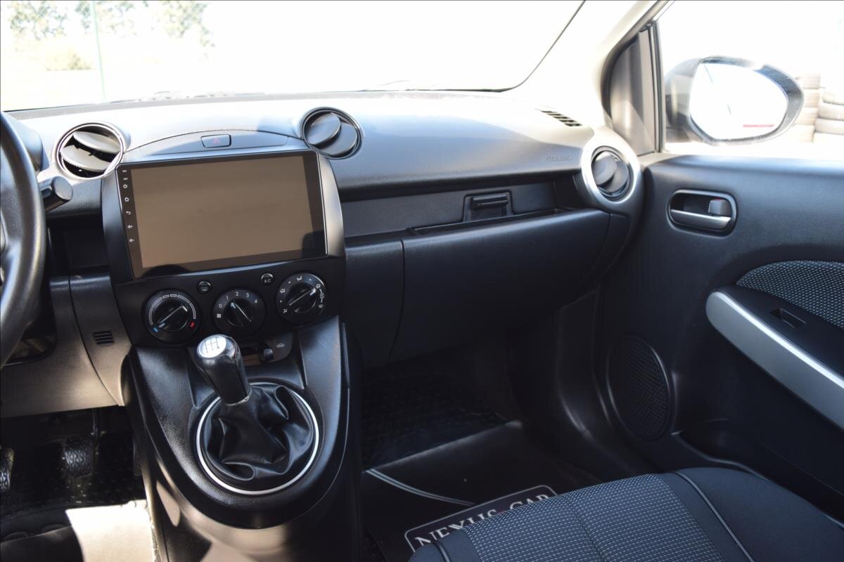 Mazda 2 Hatchback 1,3 l 55 kw