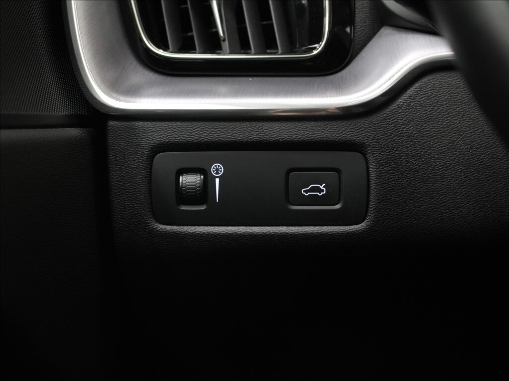 Volvo XC60 SUV 2,0 l 184 kw