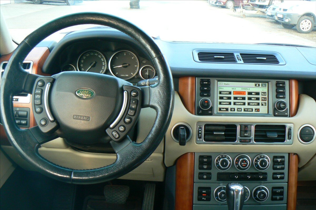Land Rover Range Rover Ostatní 3,6 l 200 kw