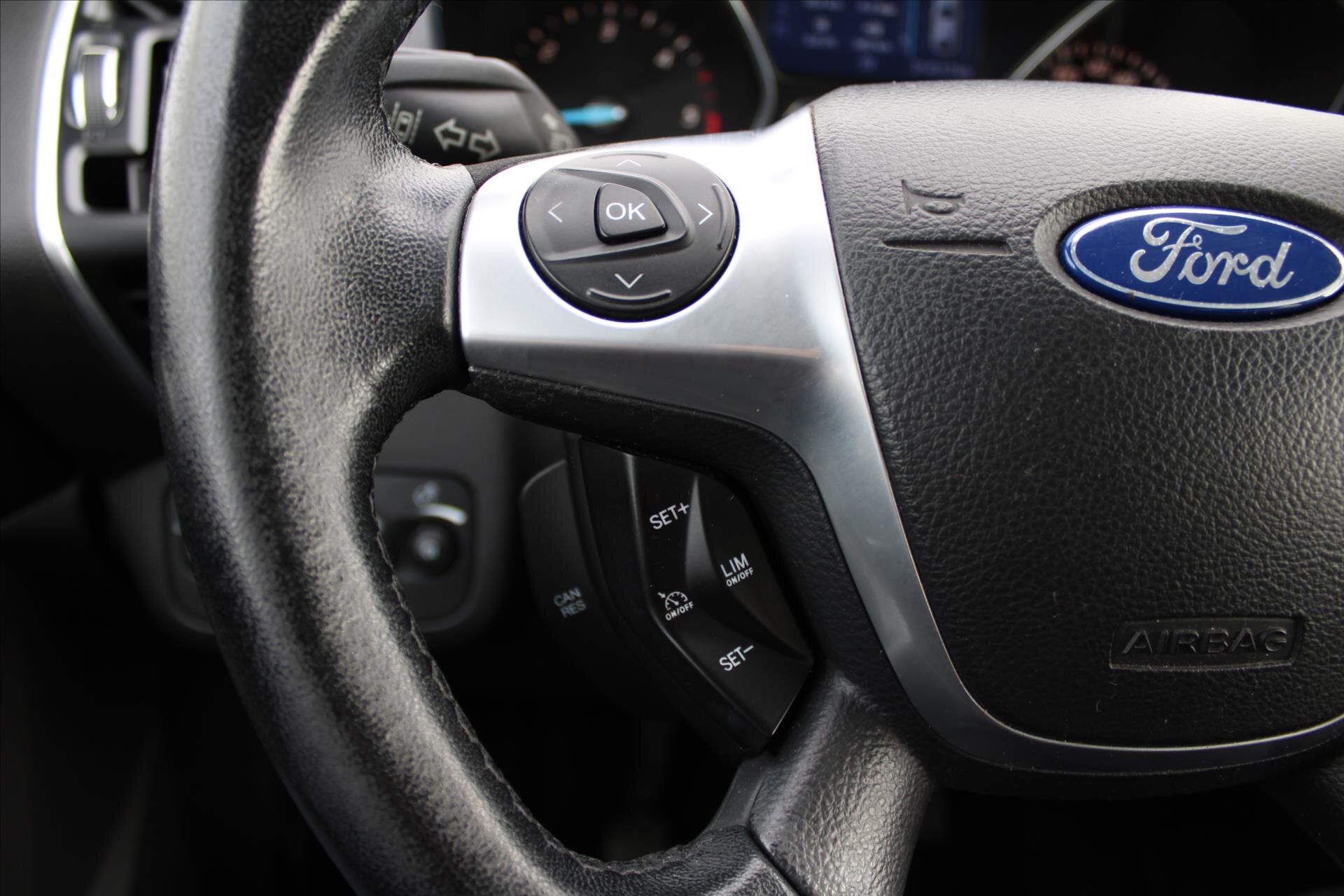 Ford Kuga SUV 2,0 l 103 kw