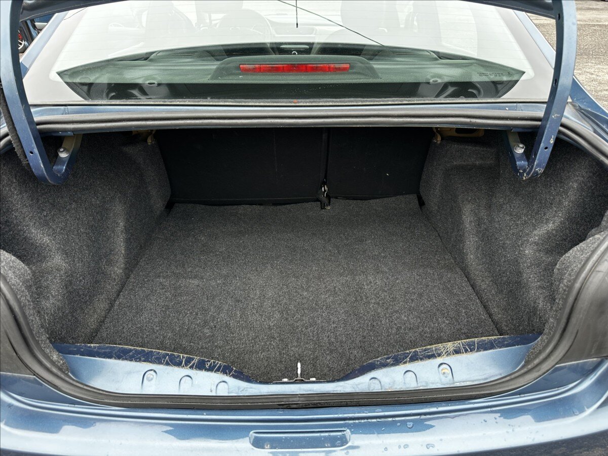 Citroën C-Elysée Sedan / Limuzína 1,2 l 60 kw