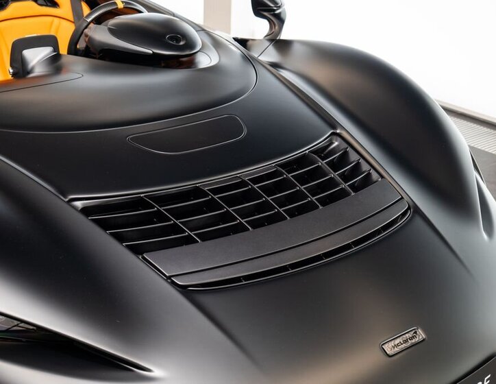 McLaren Elva Kabriolet 4,0 l 600 kw