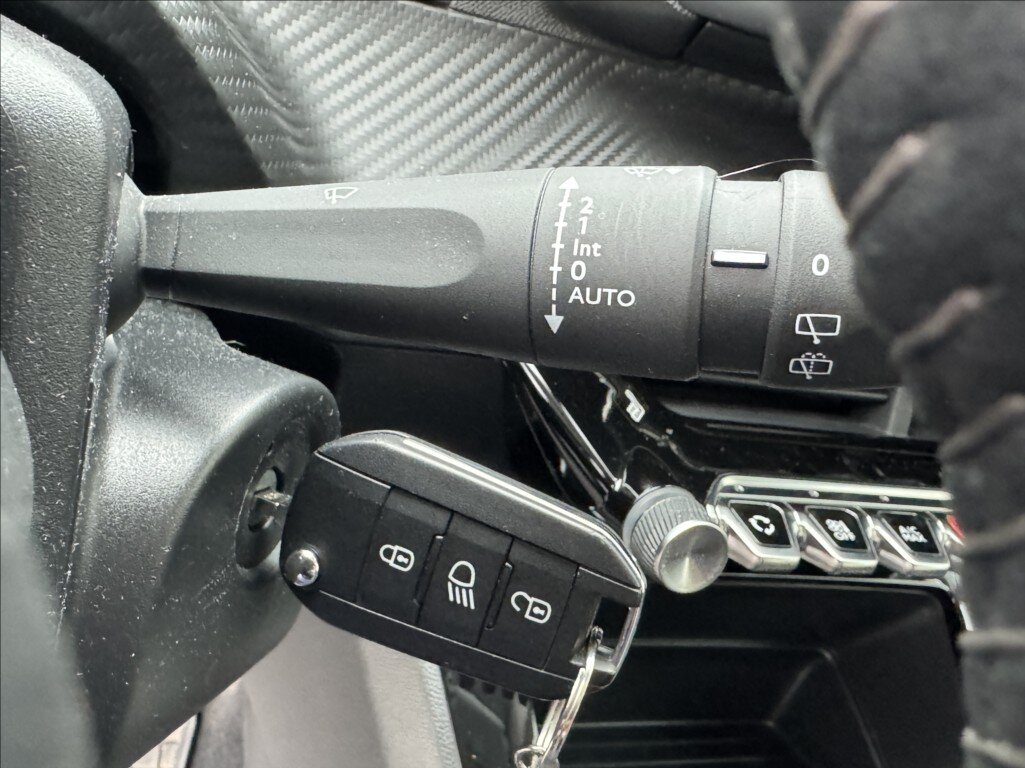 Peugeot 2008 SUV / Terénní 1,2 l 96 kw