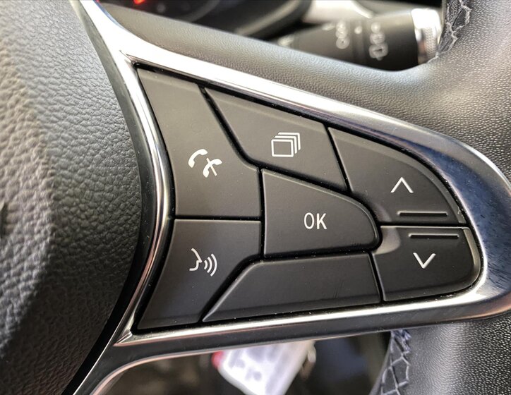 Renault Captur Hatchback 999,0 74 kw