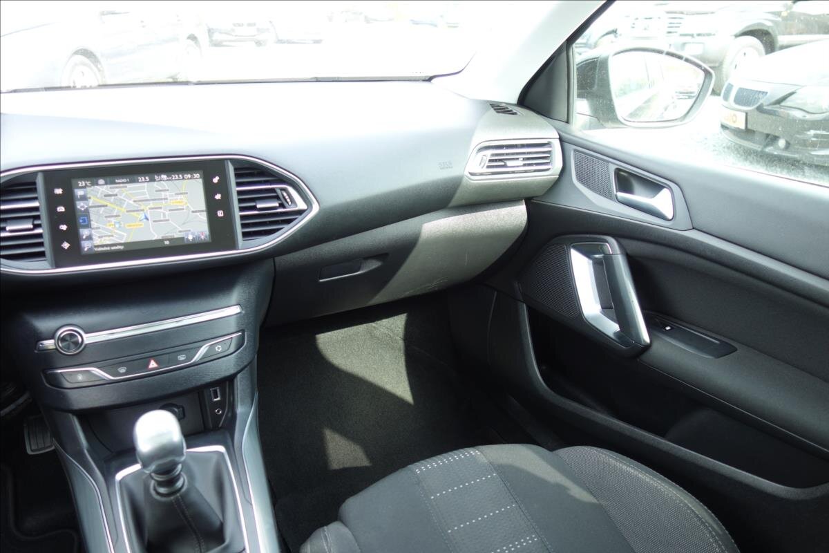 Peugeot 308 Kombi 1,6 l 88 kw
