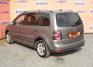 Volkswagen Touran MPV 2,0 l 103 kw