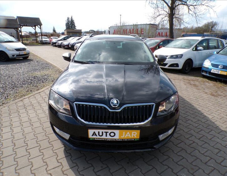 Škoda Octavia Kombi 1,2 l 77 kw