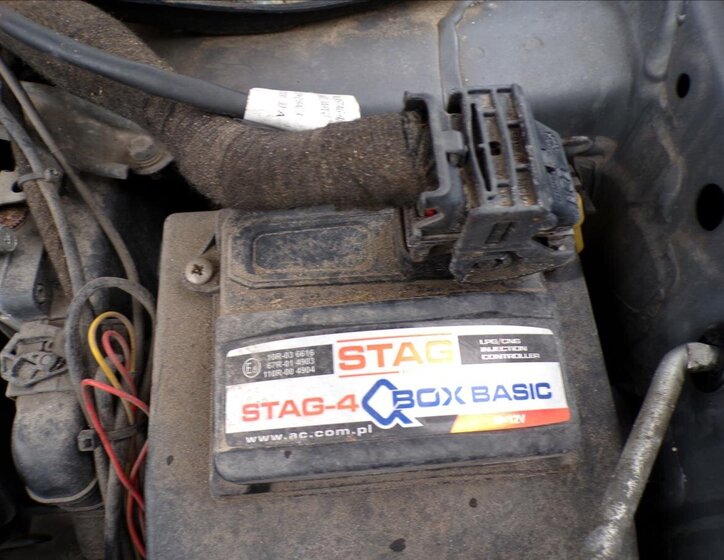 Mitsubishi Outlander Kombi 2,4 l 125 kw