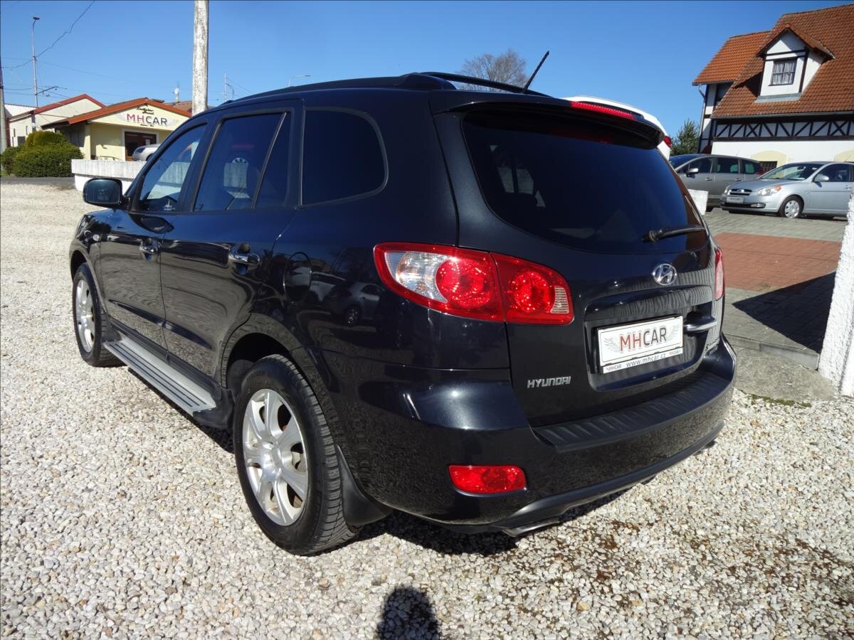 Hyundai Santa Fe SUV / Terénní 2,2 l 114 kw