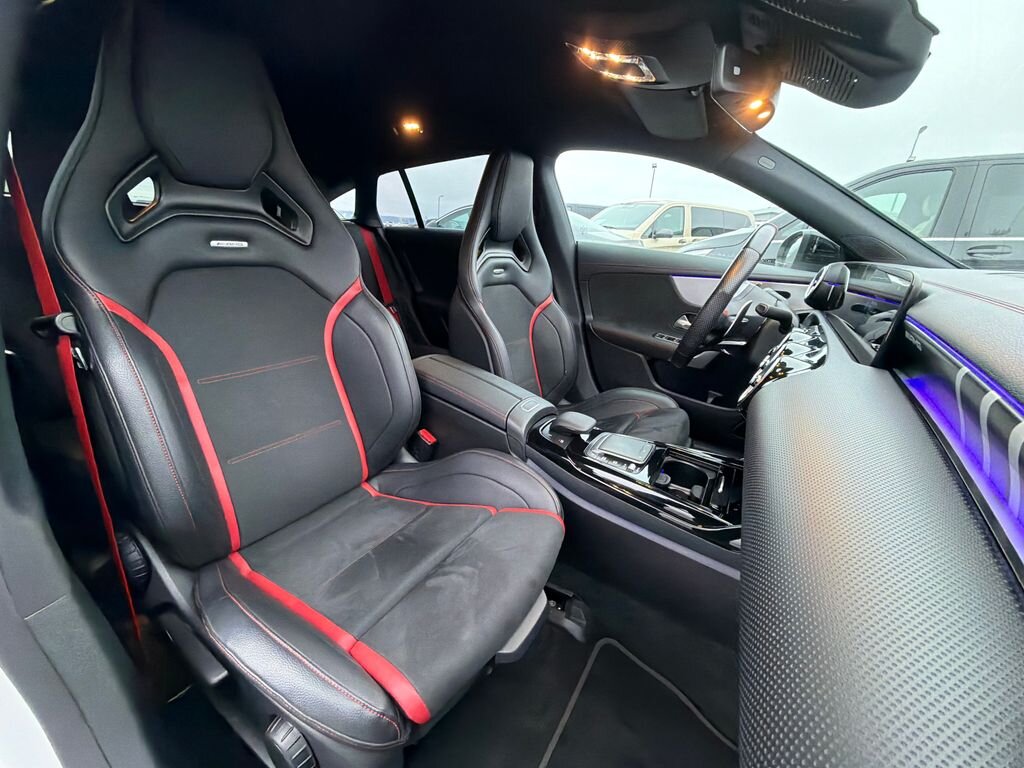 Mercedes-Benz CLA Kombi 2,0 l 310 kw