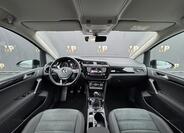 Volkswagen Touran 13