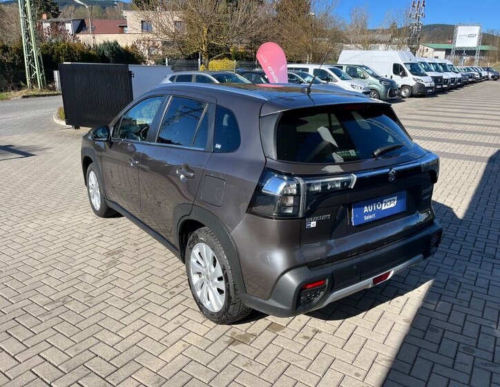 Suzuki S-Cross SUV / Terénní 1,4 l 95 kw